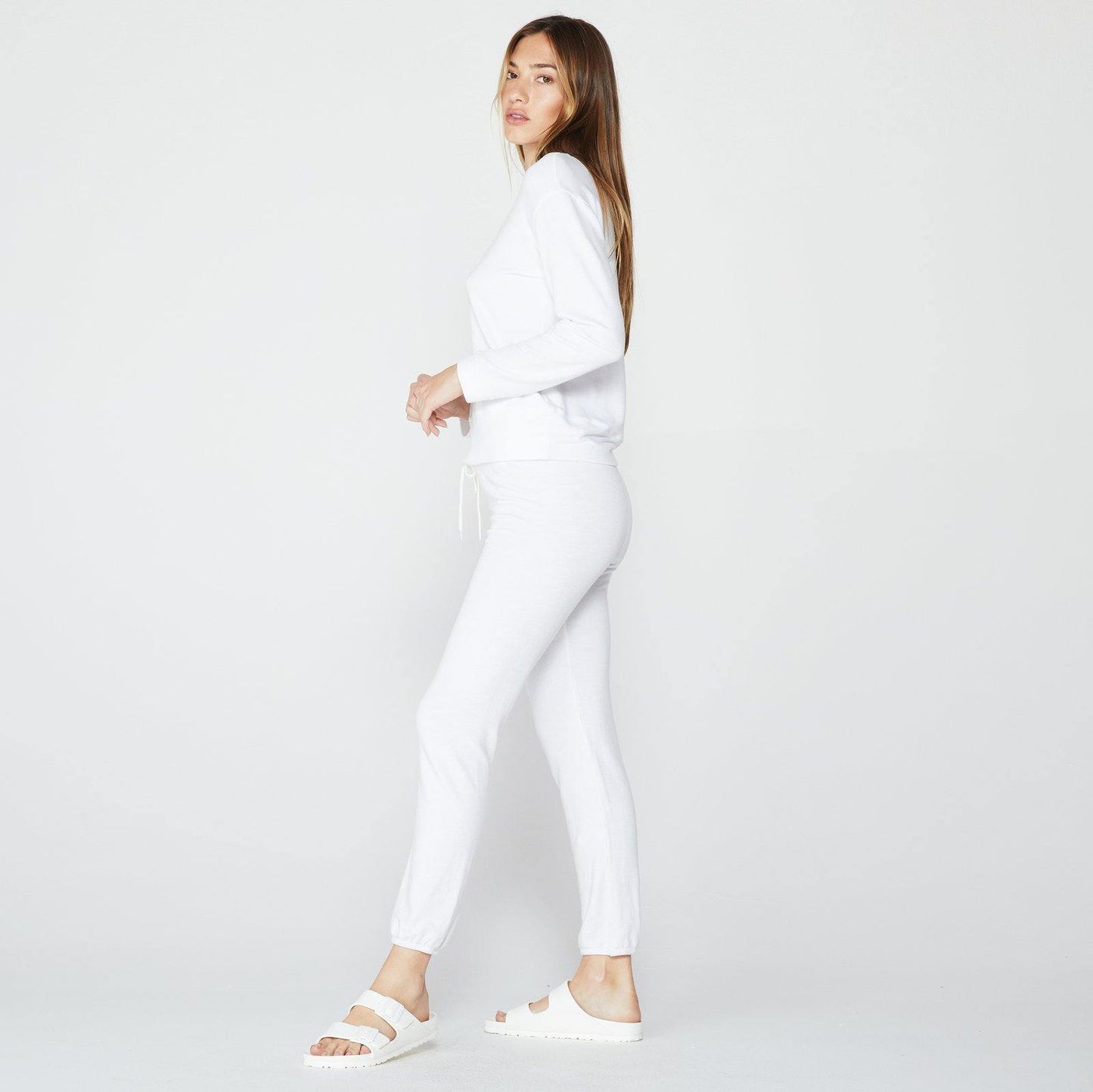 Supersoft Vintage Sweats in White by Monrow - Haven