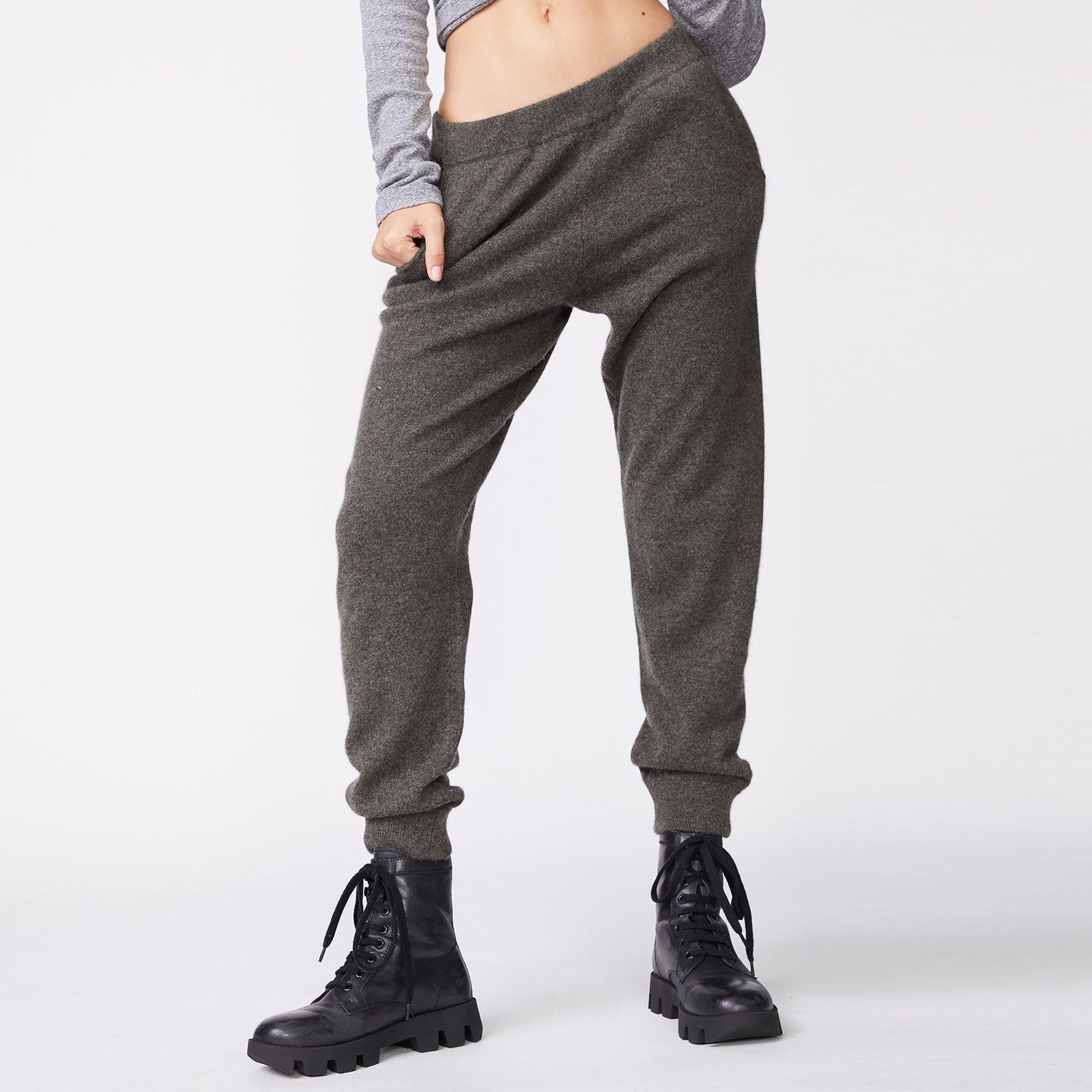 Cashmere Jogger in Moss by Monrow - Haven