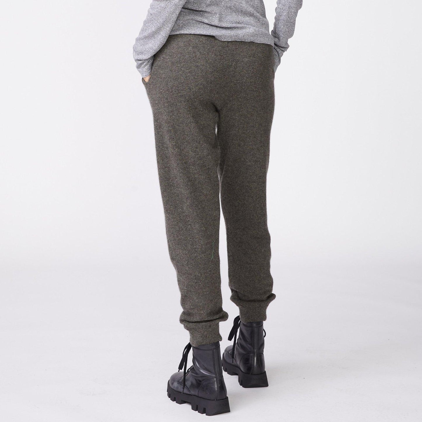 Cashmere Jogger in Moss by Monrow - Haven
